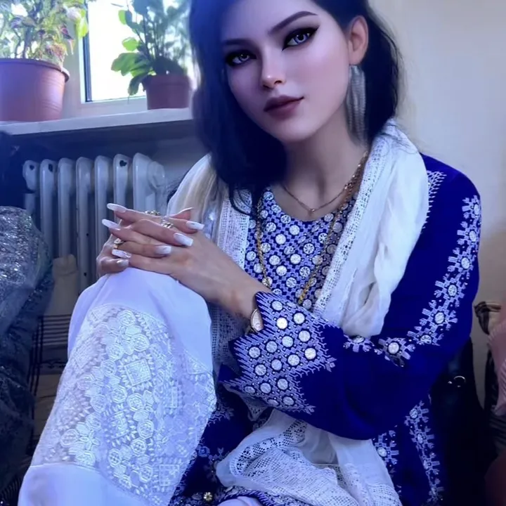 queendelaram.1