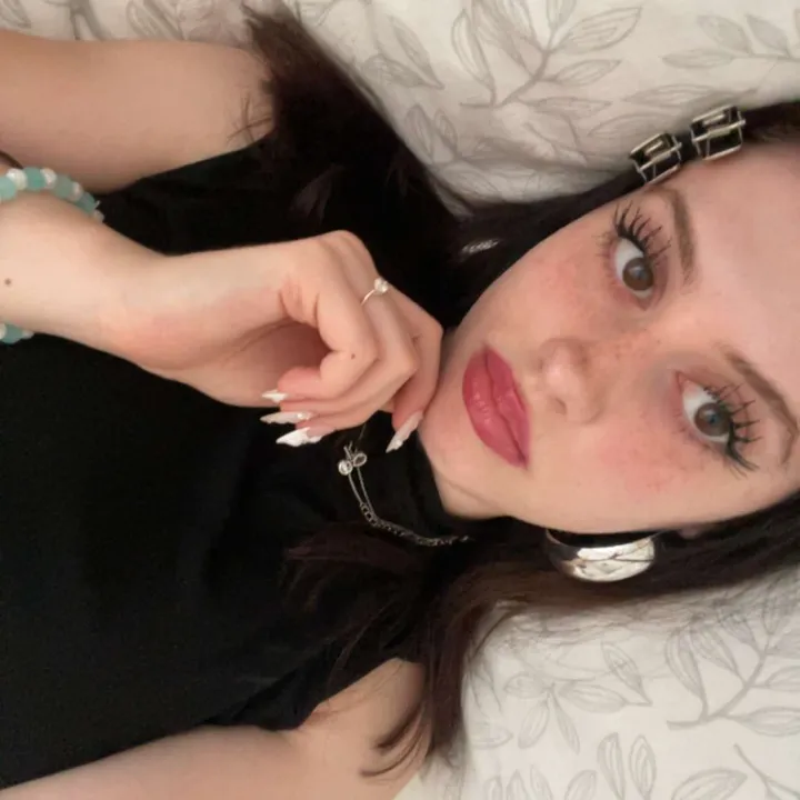 @77sleepydoll