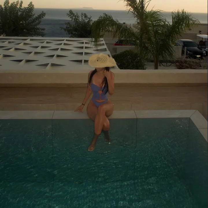 @mariinaaxx
