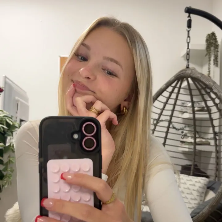 sarahmetz08