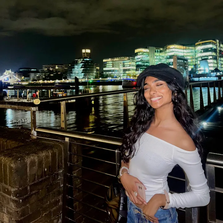 _sruthiaji_