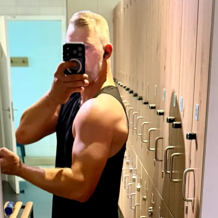 @danielandtyson