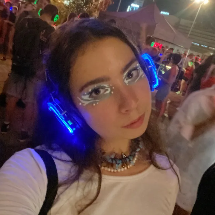 sassy_justine