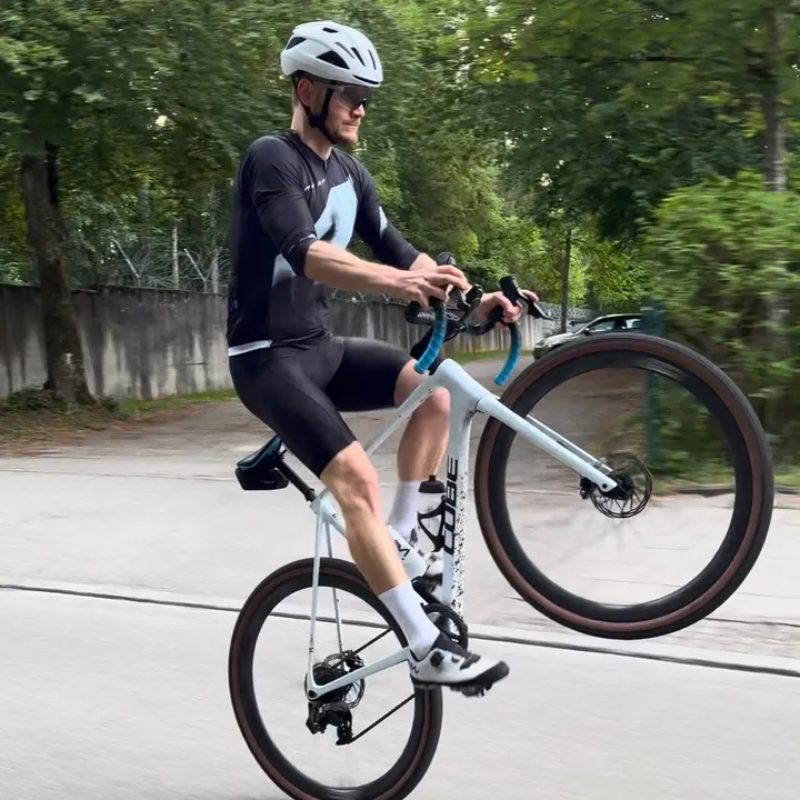 gravelbike.nils
