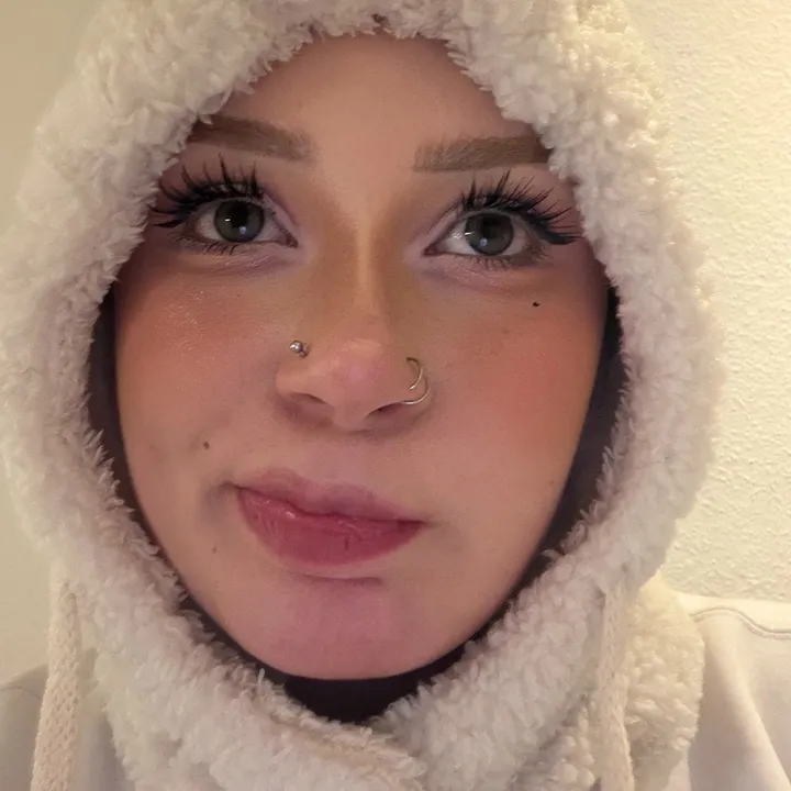 nuveliyaa