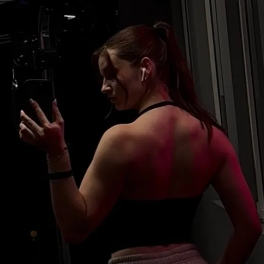 @genialyxx