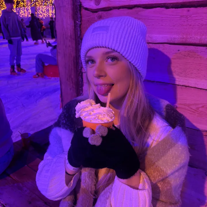 lisaaaaaa_070