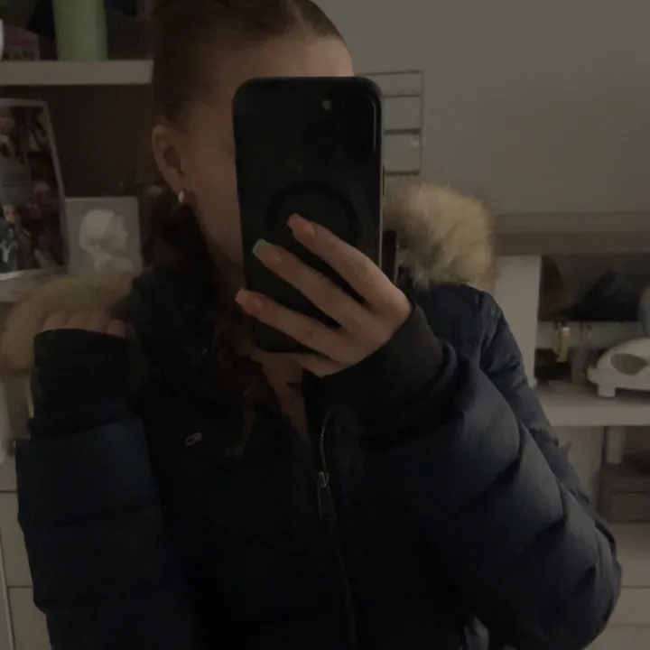 leonie.706
