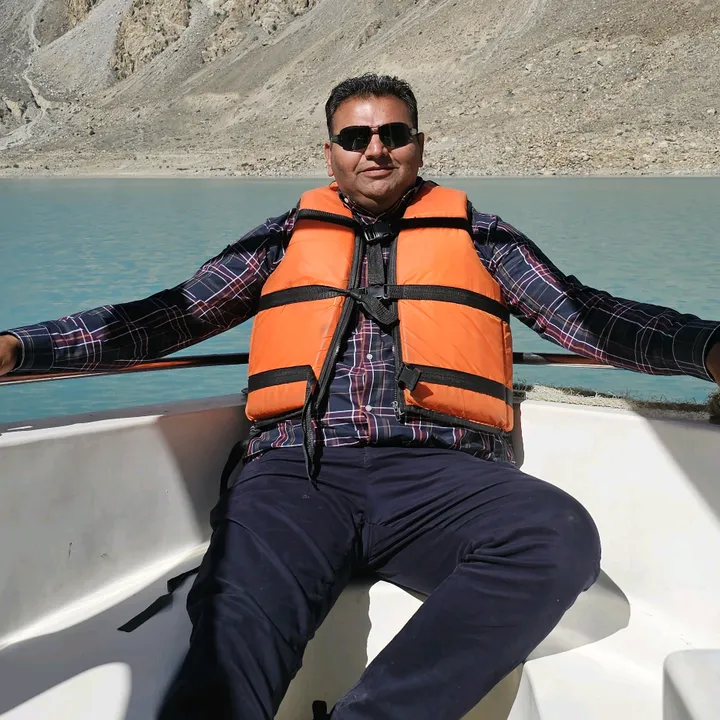 showais