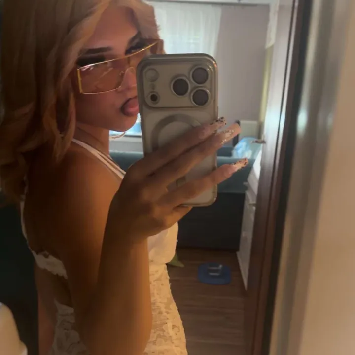 eleonoraaa.0007