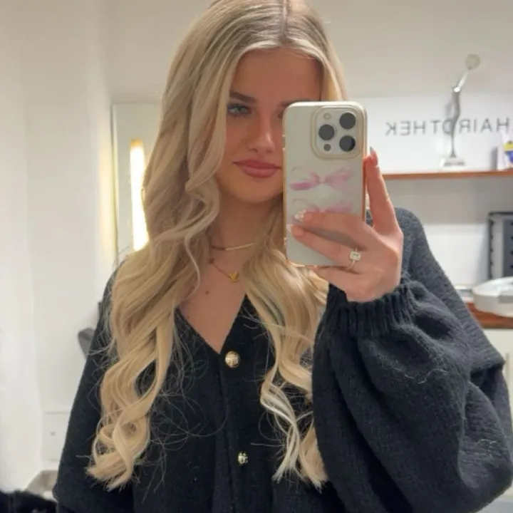 @lealeithold