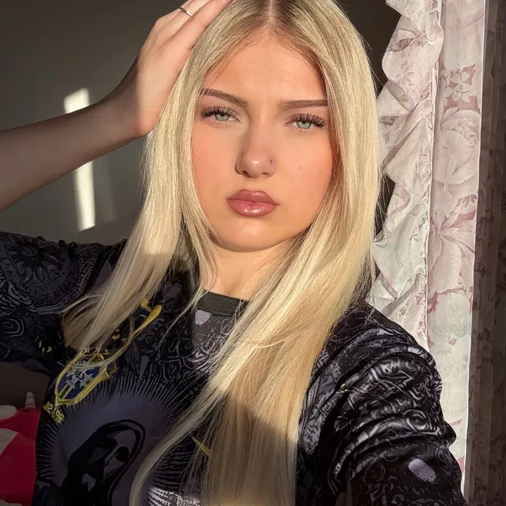 lauramariee