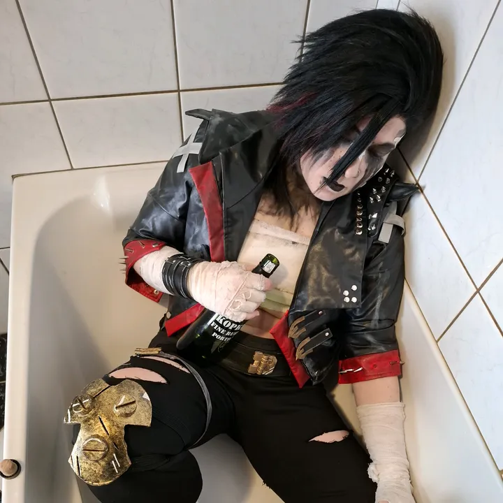@akuro_cosplay