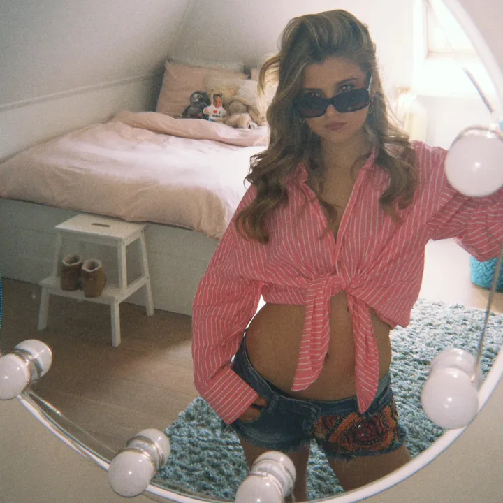 elizeee.e