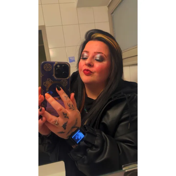 @_tschaenet_xx