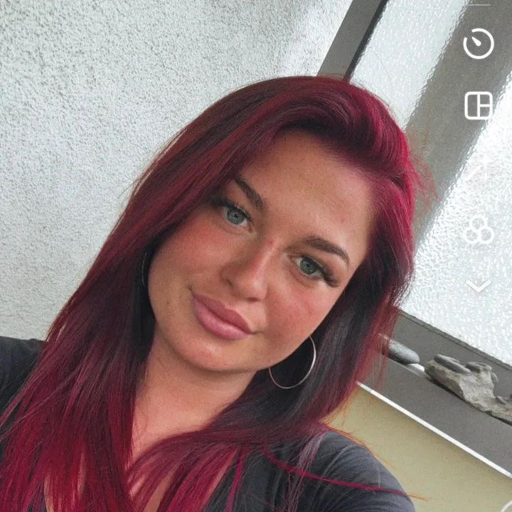 sharon.smr
