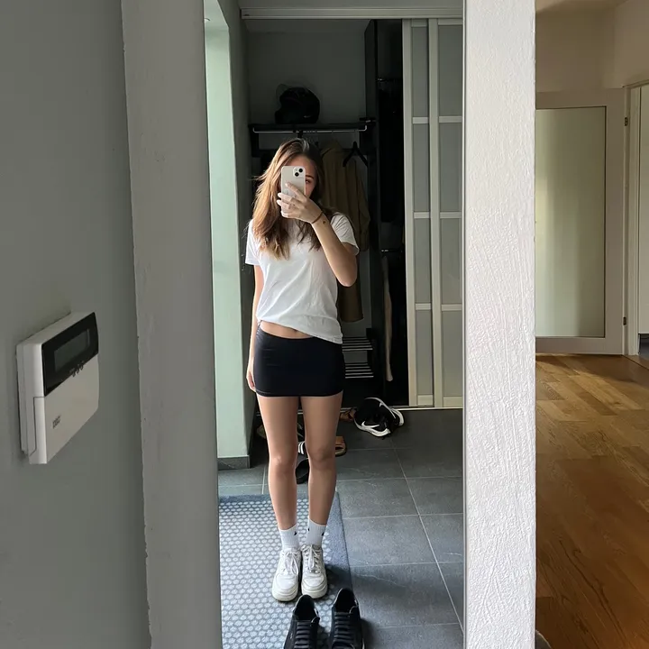 anna.hurmuz