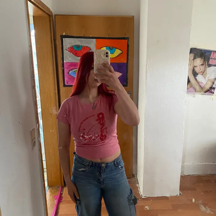 @larissabaddie1