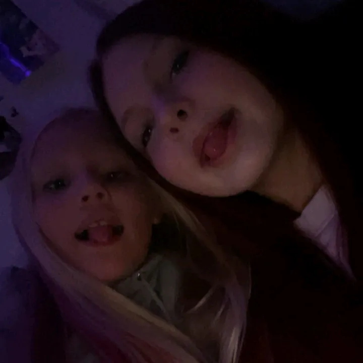 @user.emmii1