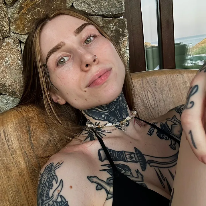 gothgirl.inkedsophiie