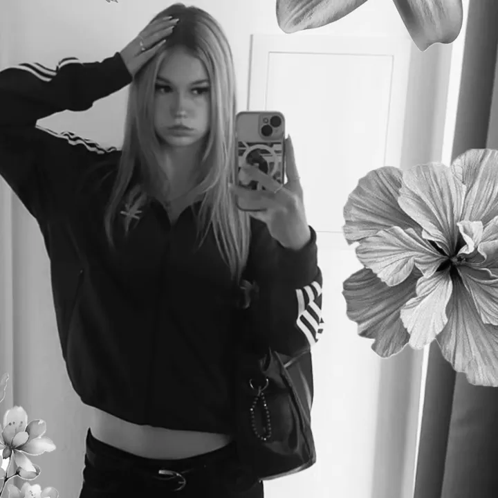 y0urfav_lina