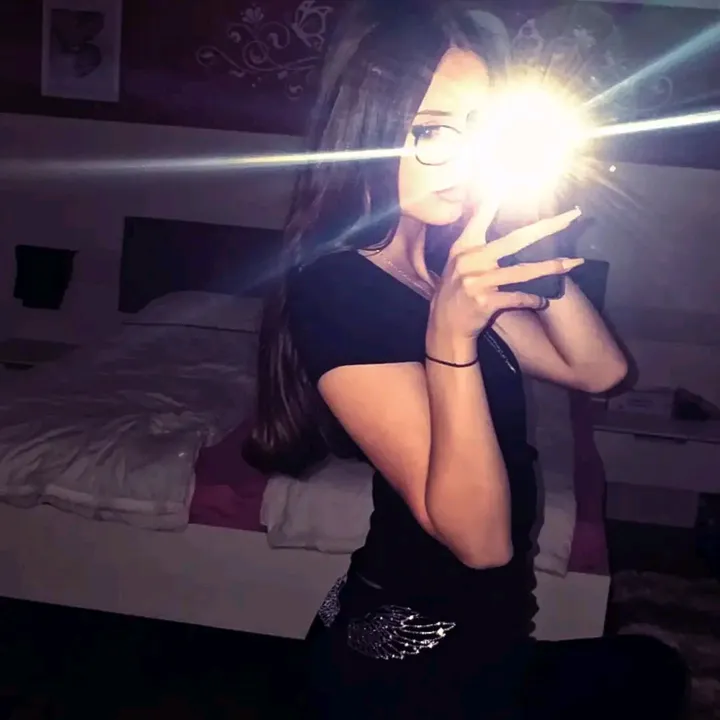 @leona_stgt02