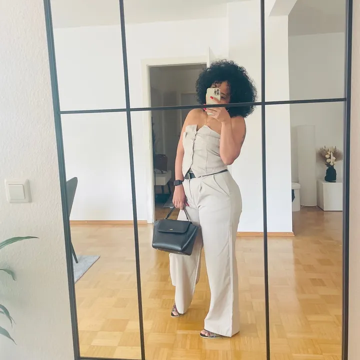 @arianna.mayet