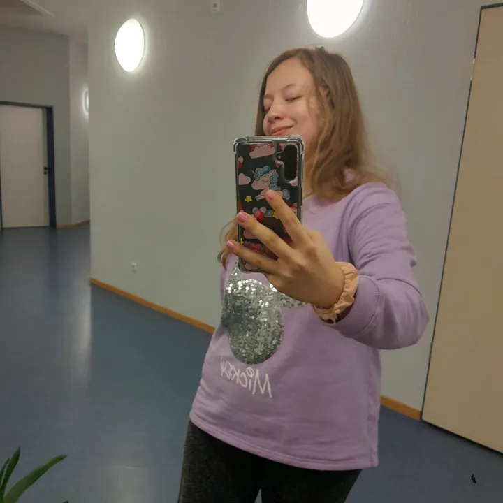 lauri7767