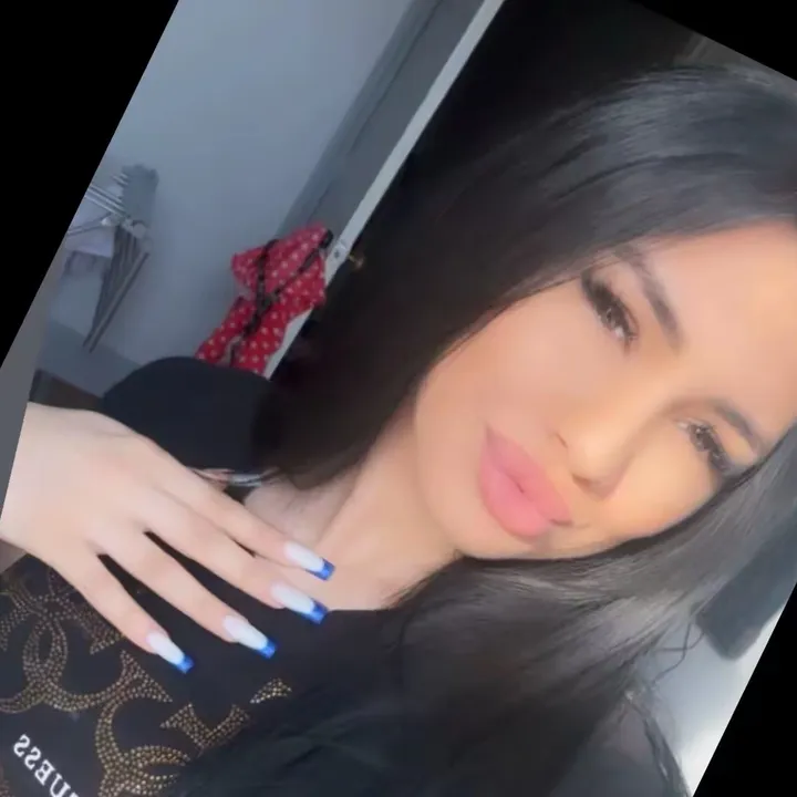 vanesaalesia2
