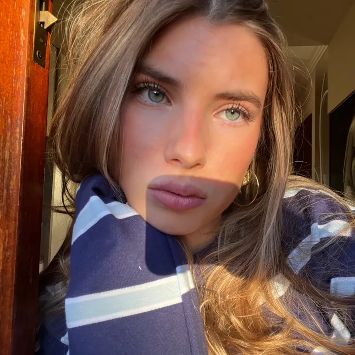 @neleheydnrch