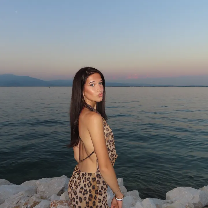 @elenaa.tsk