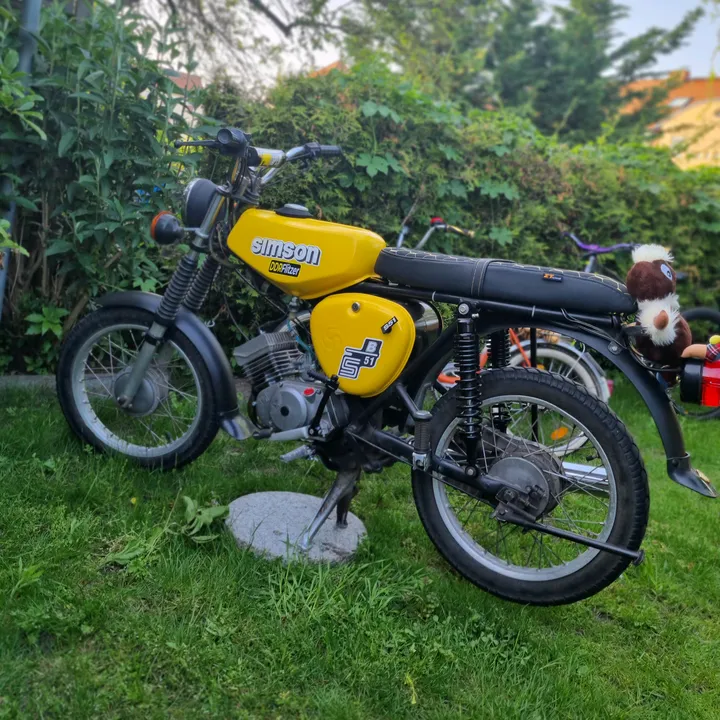 @pete_zwetakt
