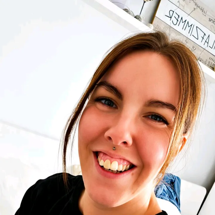 juliachristineofficial