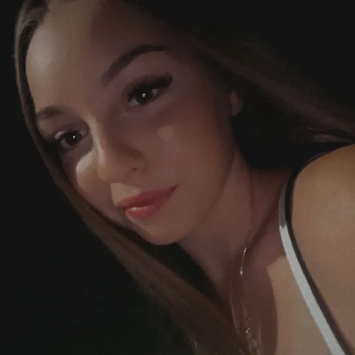@j.laura.4