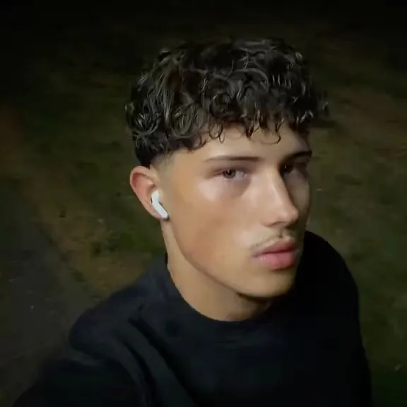 julian_izda