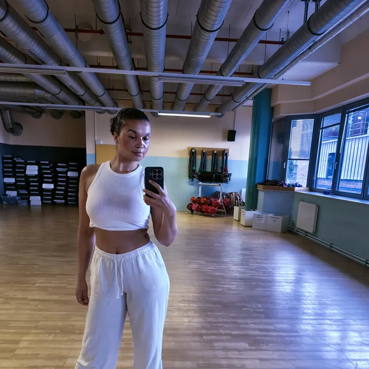 sarra_dance