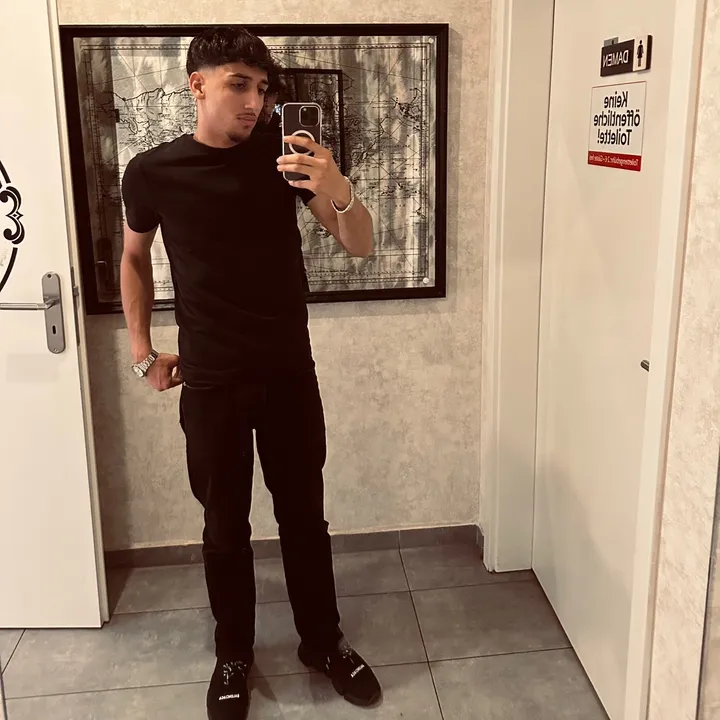 yazan_96300