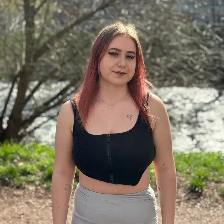 @julia_klcc