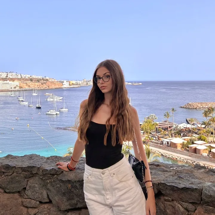 @jiimena.gnlzz