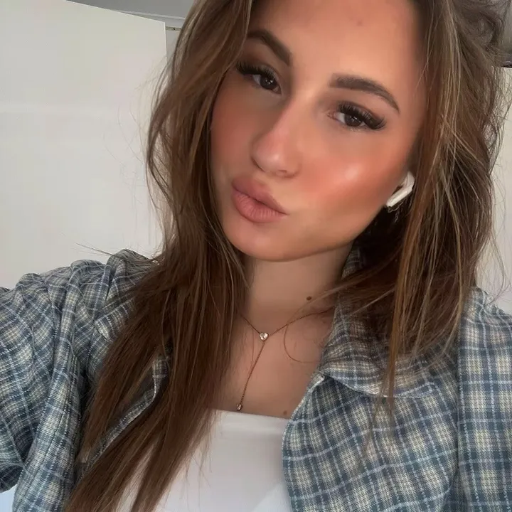 @brittvanthulx