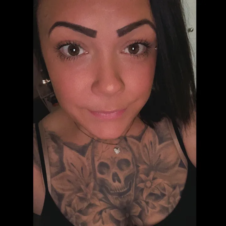 elenaemma__