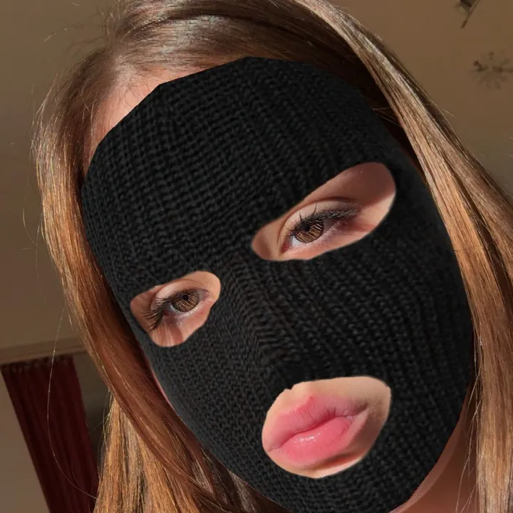 ella_224419