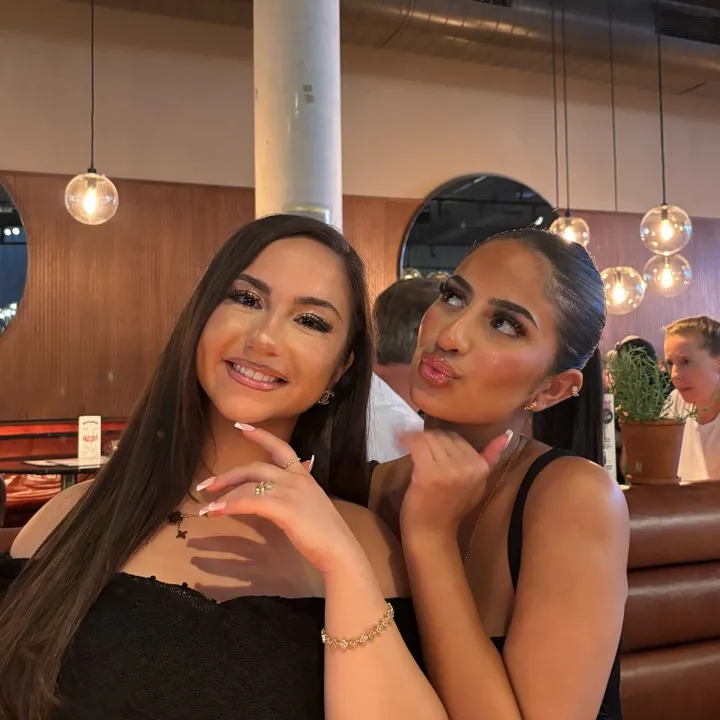 @r.bkr00