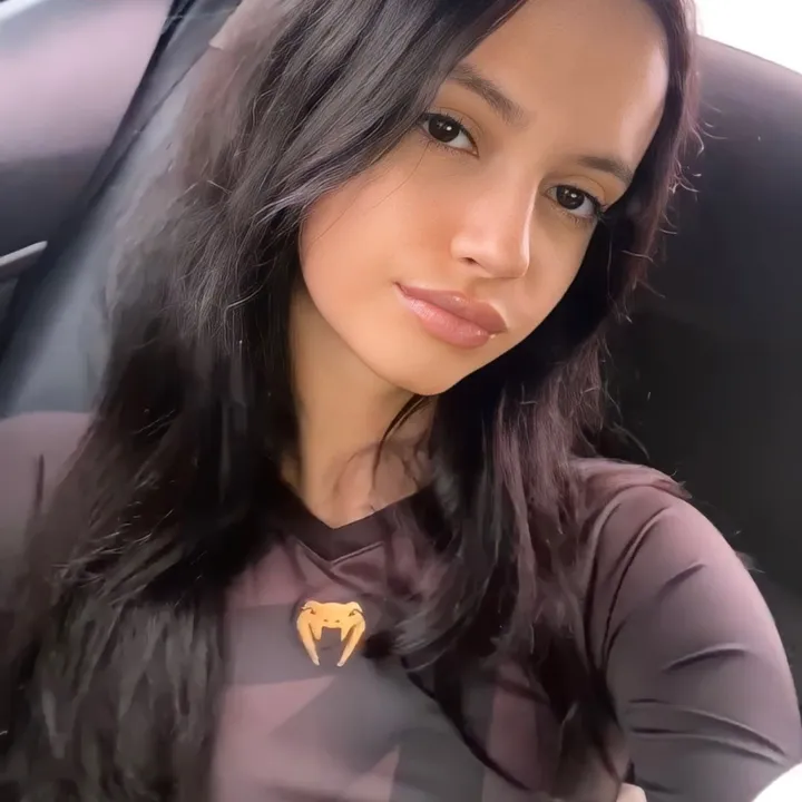 ninha_mma