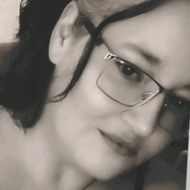 @potsdamergirl