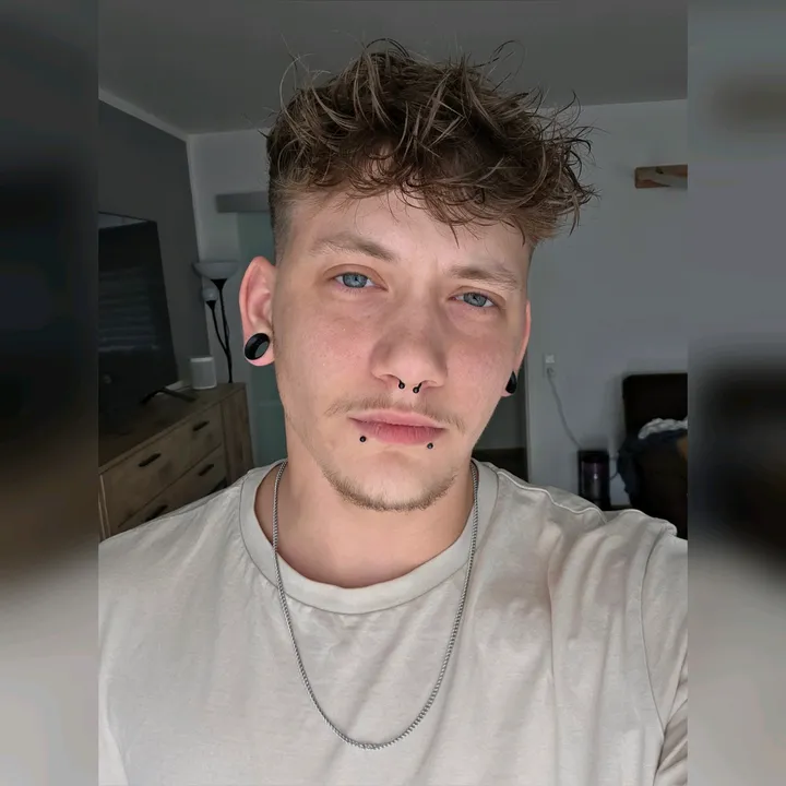 max._ahl
