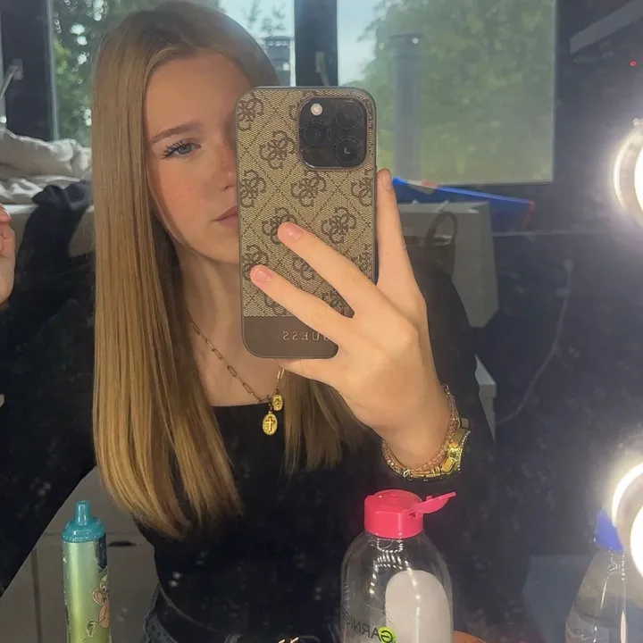@crista.0416x