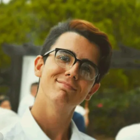 @adridcm_