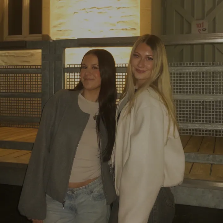 @v.emymia