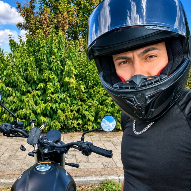 marian_the_rider